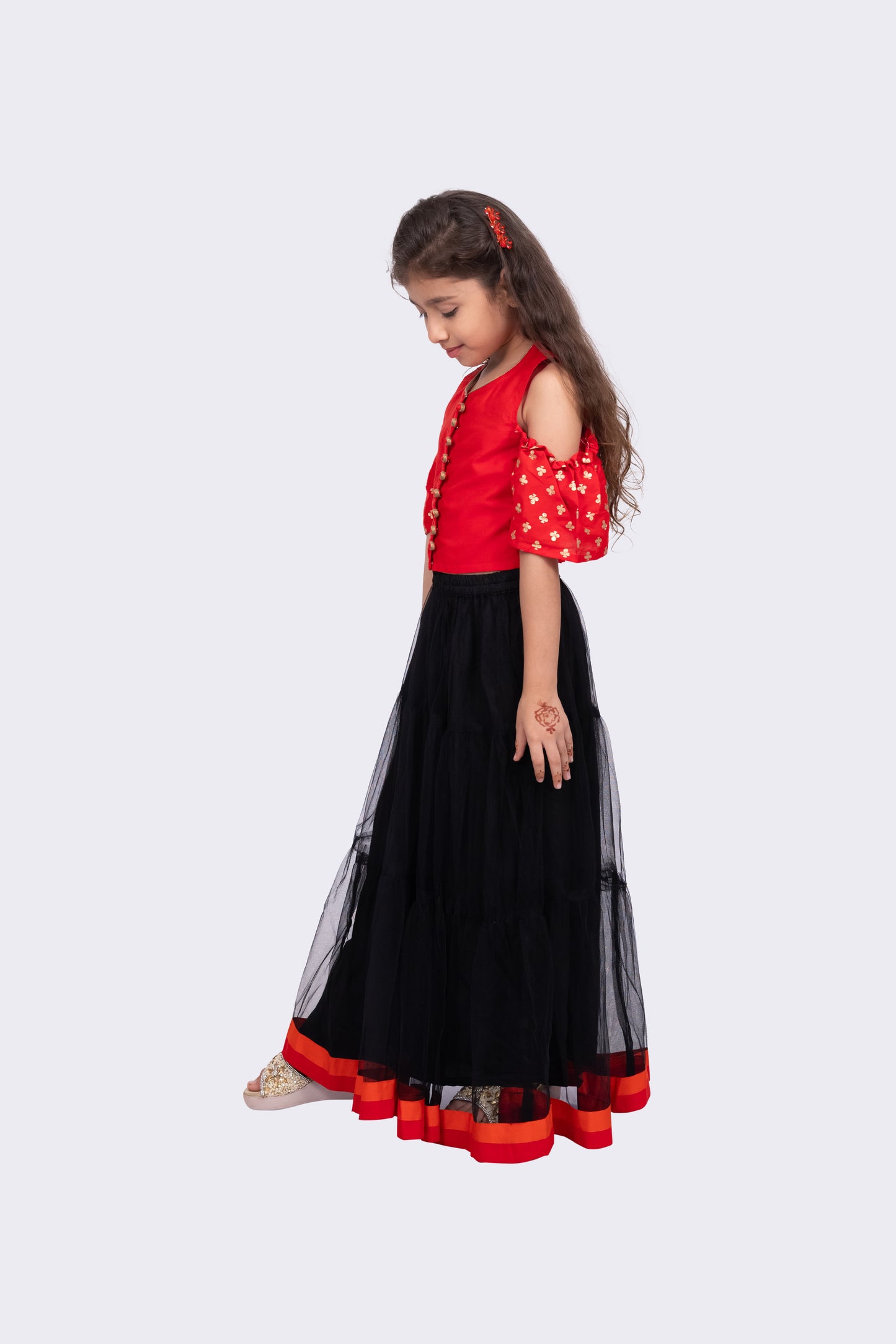 Twisha Sleeveless Round Neck Cold Shoulder Choli With Lehenga-Red & Black