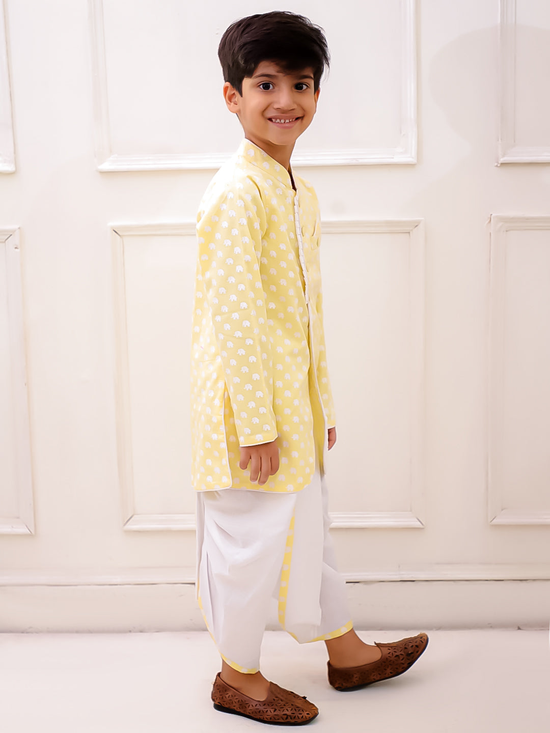 Twisha Cotton Fullsleeves elephant Printed kurta with Dhoti - Yellow & White