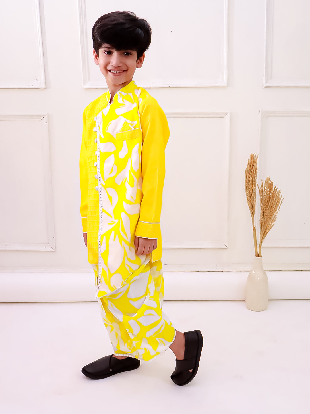 Twisha Cotton Fullsleeves Emblished kurta with Dhoti - Yellow & White