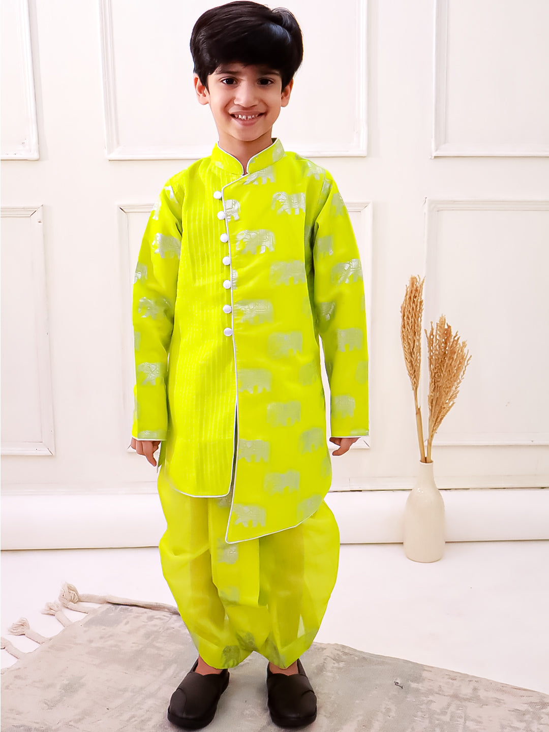 Twisha Chanderi Fullsleeves Elephant Printed Kurta with Dhoti - Limegreen