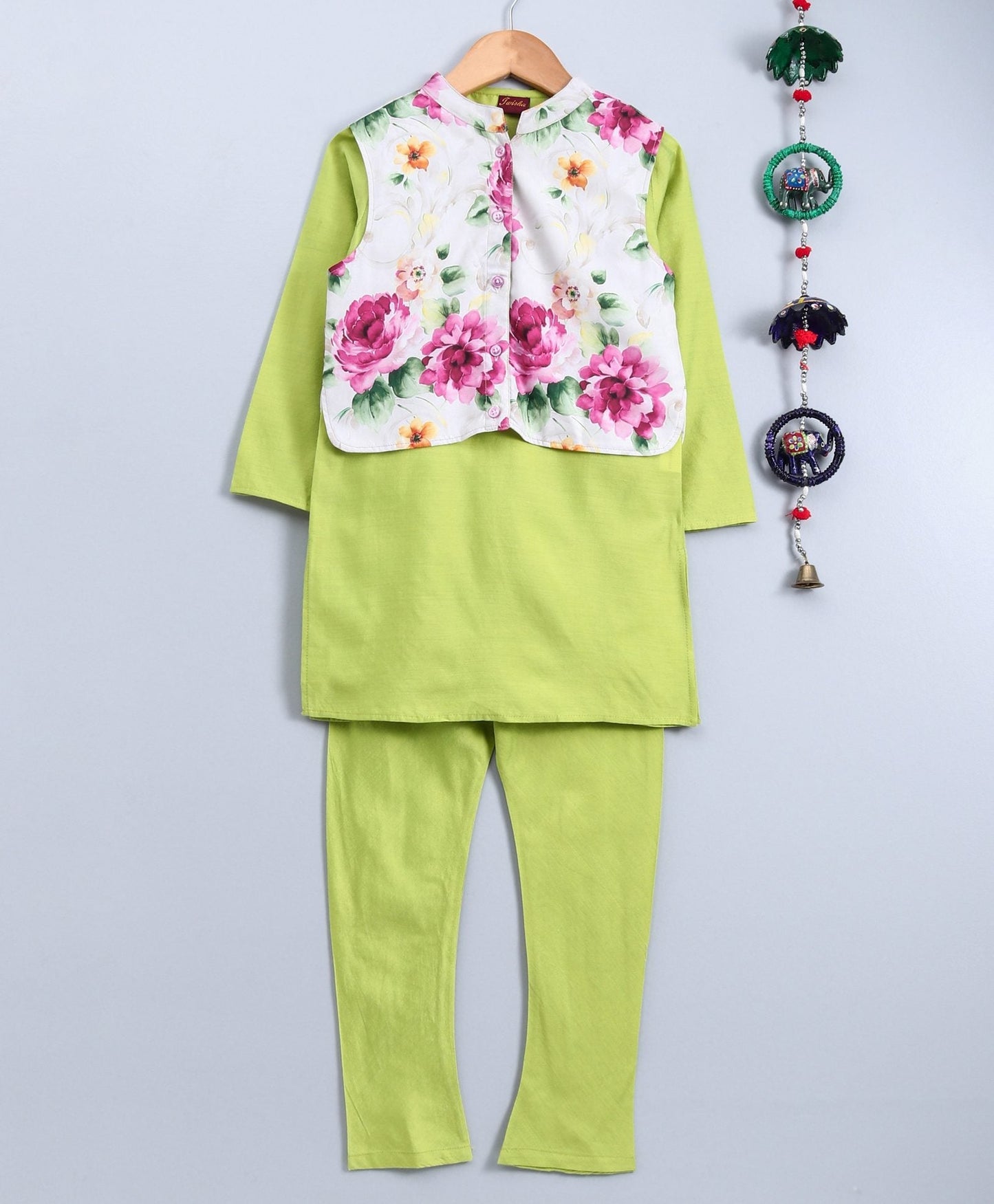 Twisha Boys Solid Kurta & Pyjama With Printed Jacket- Green