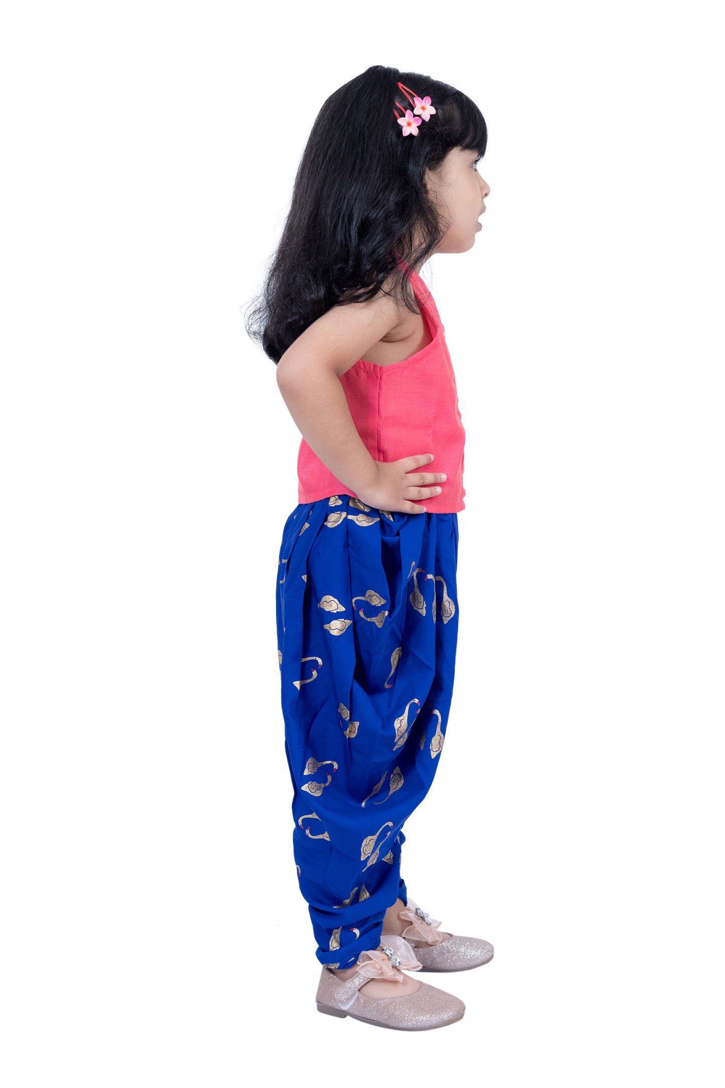 Twisha Sleevless Incut Potali Button Top With Dhoti - Coral & Blue