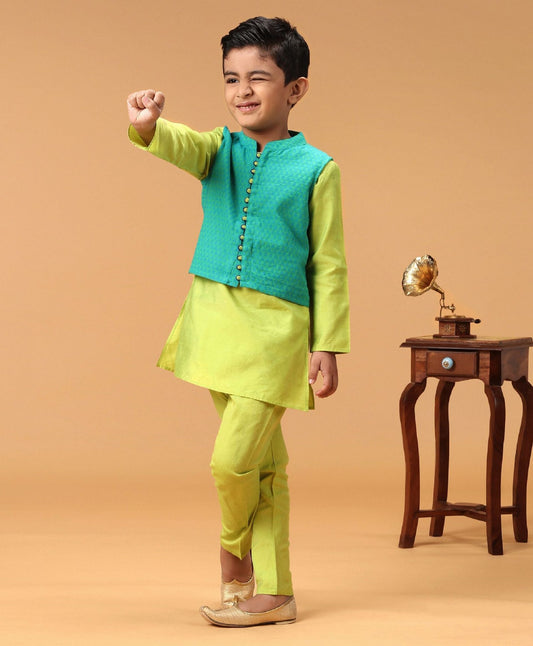 Twisha Boys Solid  Kurta & Pyjama With Textured Jacket - Green & Teal
