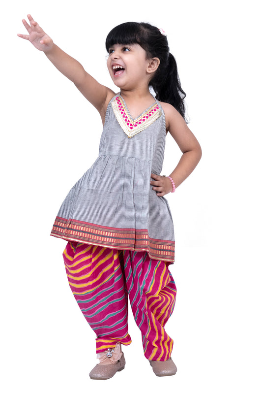 Twisha Cotton Sleeveless Stripe Design Top With Dhoti - Grey & Pink